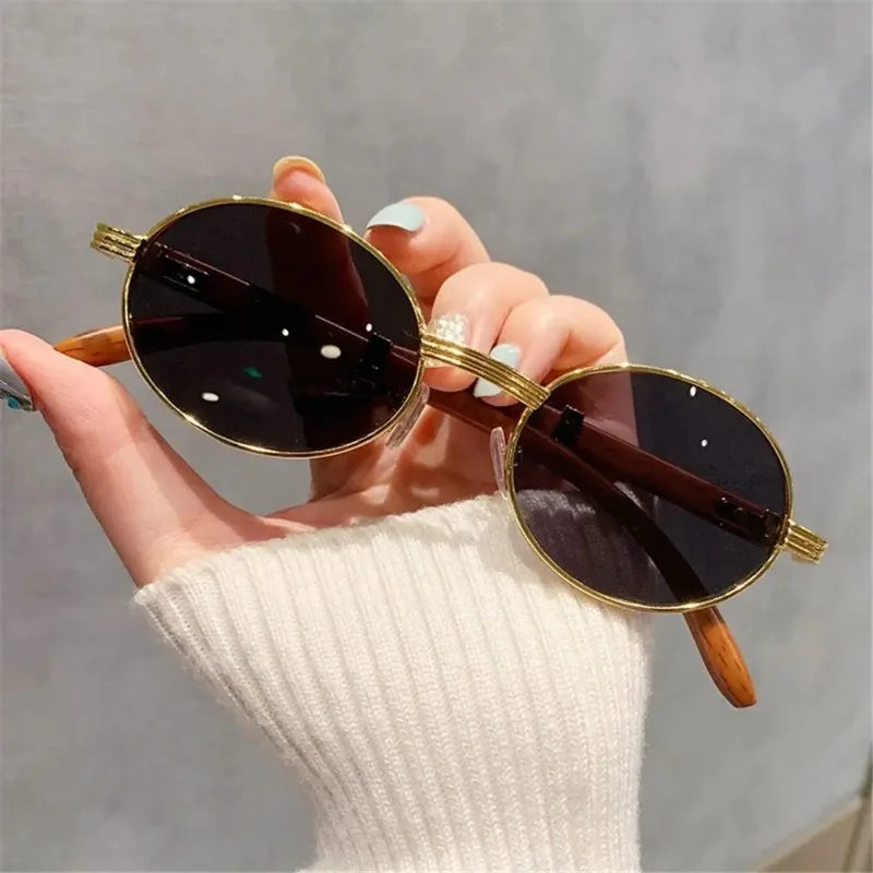 Fashion Small Frame Vintage Ro - Vintage Fashion Enthusiasts review and price